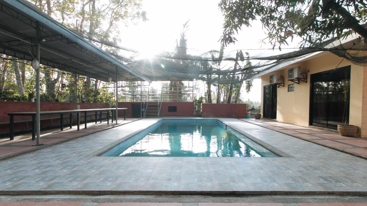 เรดดอร์ซ พลัส แอท มาลาบัก ซิลัง Hotel Silang ภายนอก รูปภาพ