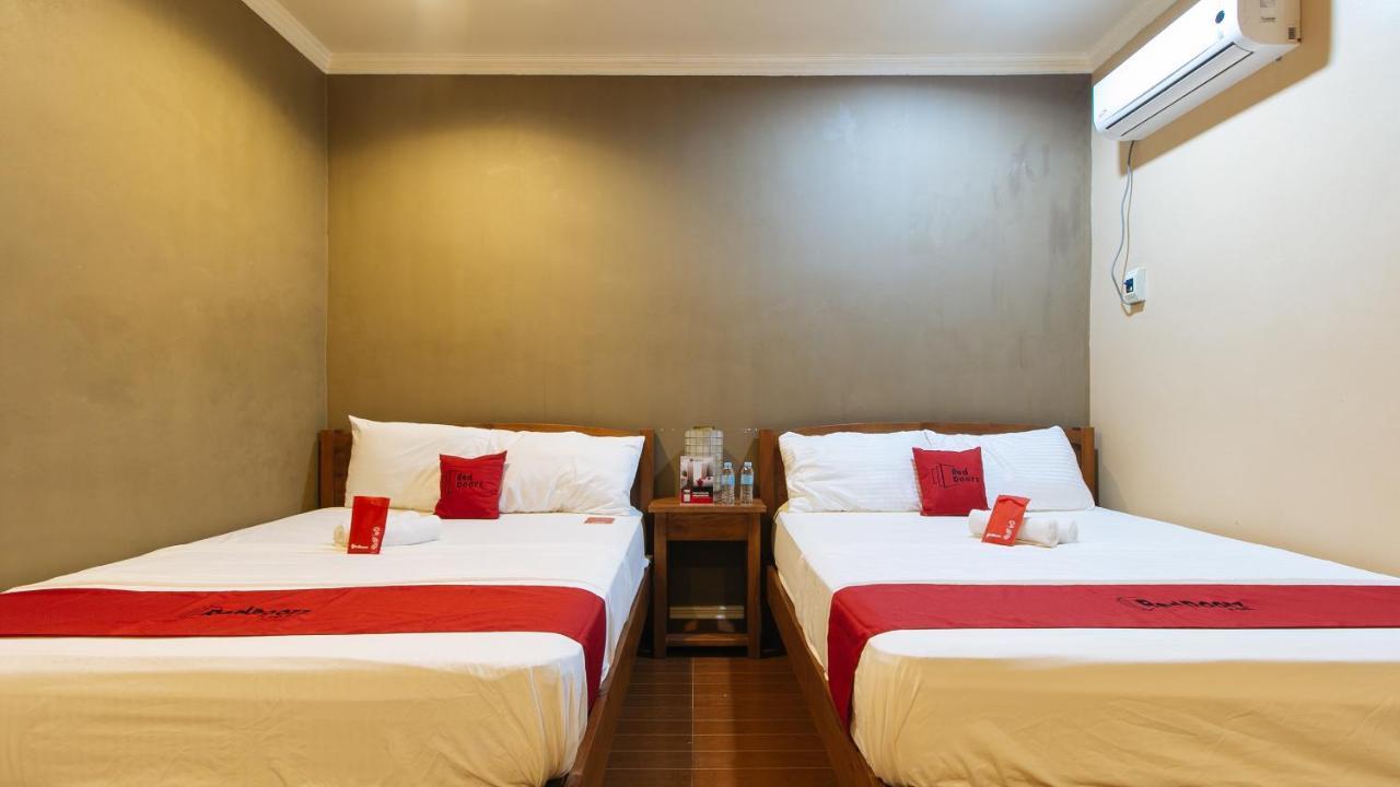 เรดดอร์ซ พลัส แอท มาลาบัก ซิลัง Hotel Silang ภายนอก รูปภาพ