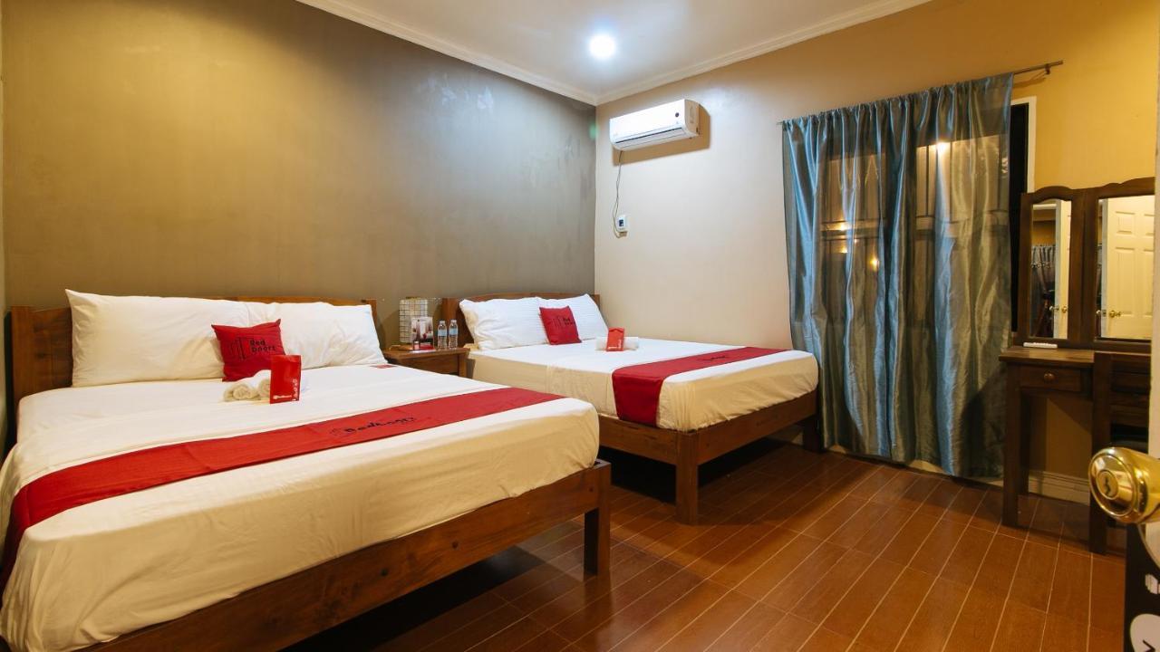เรดดอร์ซ พลัส แอท มาลาบัก ซิลัง Hotel Silang ภายนอก รูปภาพ