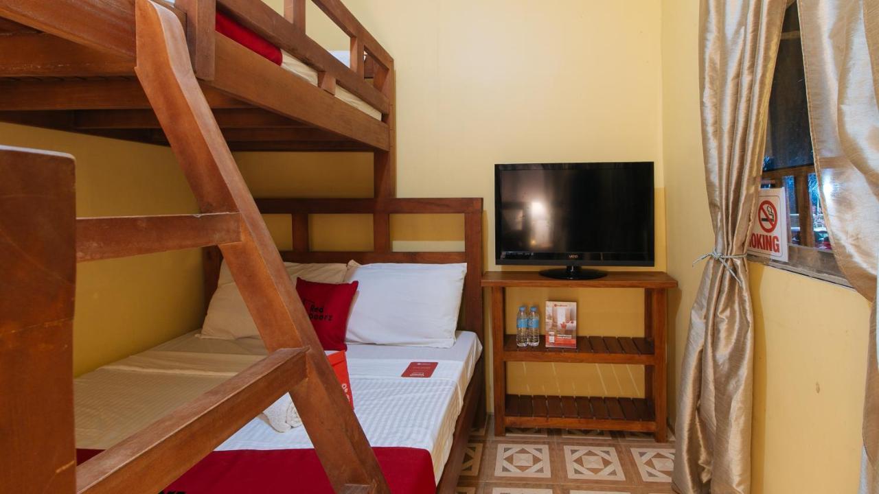 เรดดอร์ซ พลัส แอท มาลาบัก ซิลัง Hotel Silang ภายนอก รูปภาพ