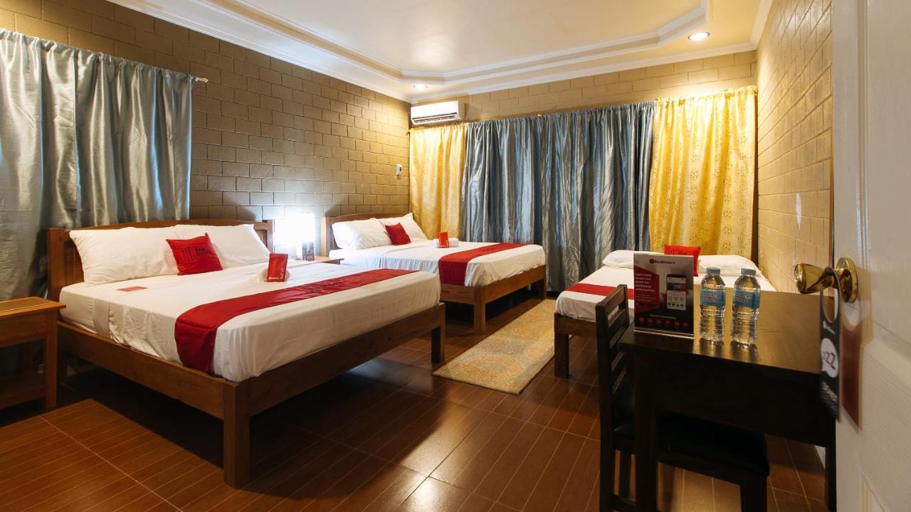 เรดดอร์ซ พลัส แอท มาลาบัก ซิลัง Hotel Silang ภายนอก รูปภาพ